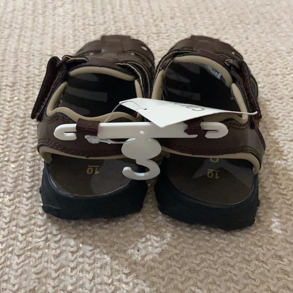 NWT✨ Carter’s Sandals - Picture 4 of 9